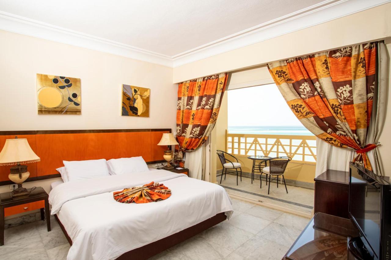 Amc Royal Hotel & Spa Hurghada Exterior foto